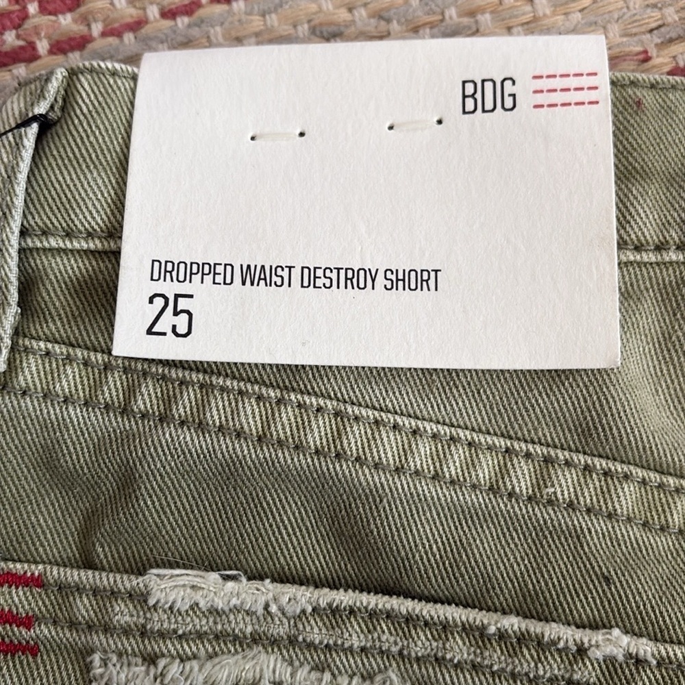 NWT BDG “dropped waist destroy short” - Picture 7 of 7